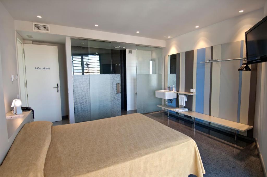 Hostal La Creu Mora d'Ebre Εξωτερικό φωτογραφία