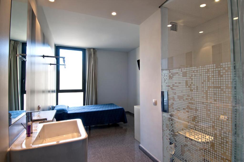 Hostal La Creu Mora d'Ebre Εξωτερικό φωτογραφία